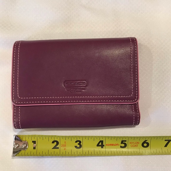 Bundle Coach Three Fold Leather Purple/Pink Wallet & Kaye Spade Blue/Green - Picture 4 of 9